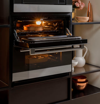 Café™ 30" Duo Smart Single Wall Oven in Platinum Glass