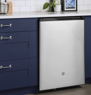 GE® Compact Refrigerator