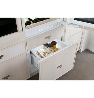 30" Fully-Integrated Wine Sommelier