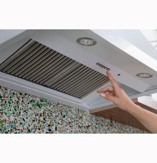 CAFÉ™ 36" Commercial Hood