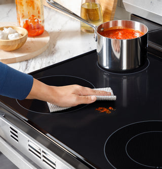 GE® ENERGY STAR® 30" Free-Standing Electric Range