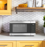 GE® 1.0 Cu. Ft. Capacity Countertop Convection Microwave Oven with Air Fry