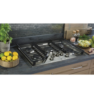 GE Profile™ 30" Built-In Gas Cooktop with 5 Burners and an Optional Extra-Large Cast Iron Griddle