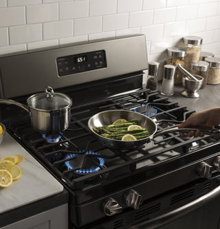 GE® 30" Free-Standing Gas Range