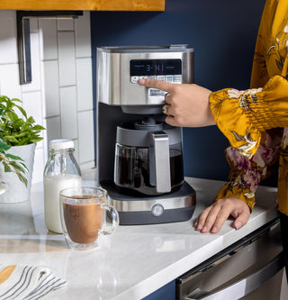 GE 12 Cup Drip Coffee Maker with Adjustable Keep Warm Plate