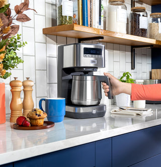GE 10 Cup Drip Coffee Maker with Single Serve