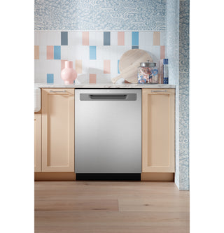 GE® Fingerprint Resistant Top Control with Stainless Steel Interior Dishwasher with Sanitize Cycle